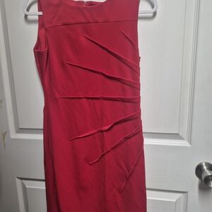 Elegant Red Sleeveless Dress